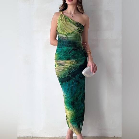 One Shoulder Printed Bodycon Maxi Dress - Picture 1 of 9